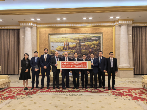 澳大利亚驻上海总领事访问常州