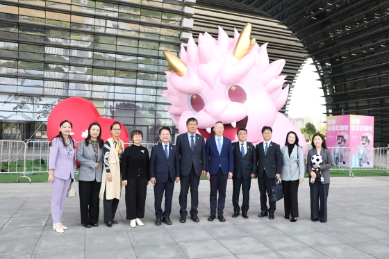 韩国春川市市长代表团访问常州